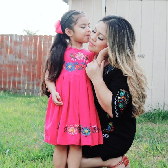 Meet your Posher, Manuela - Picture 1 of 1